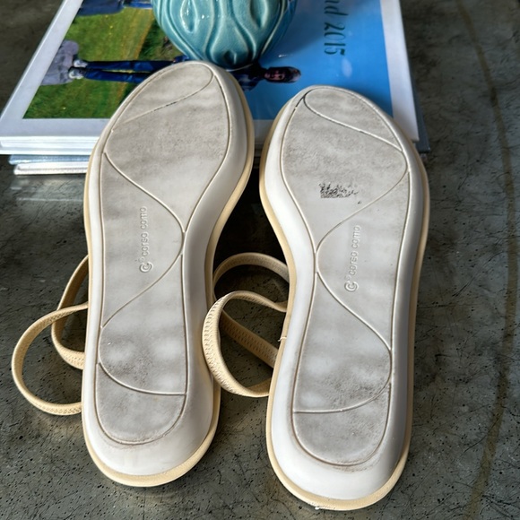 Corso Como 9 yellow sandal EUC - Picture 7 of 9